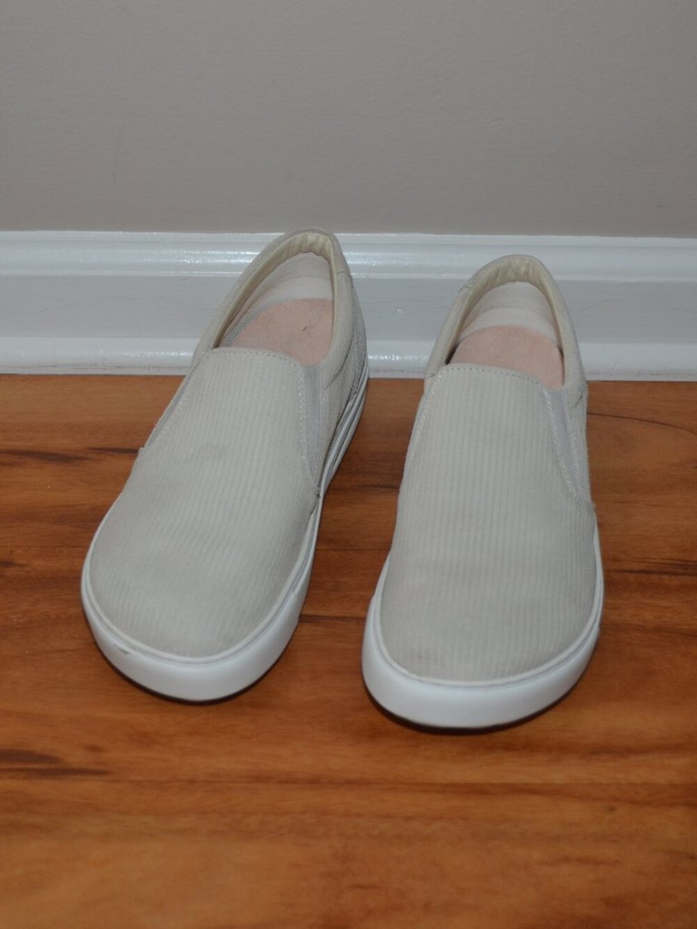 Birkenstock Oswego Antique beige Suede leather slip on sneakers, sz 9 (40)